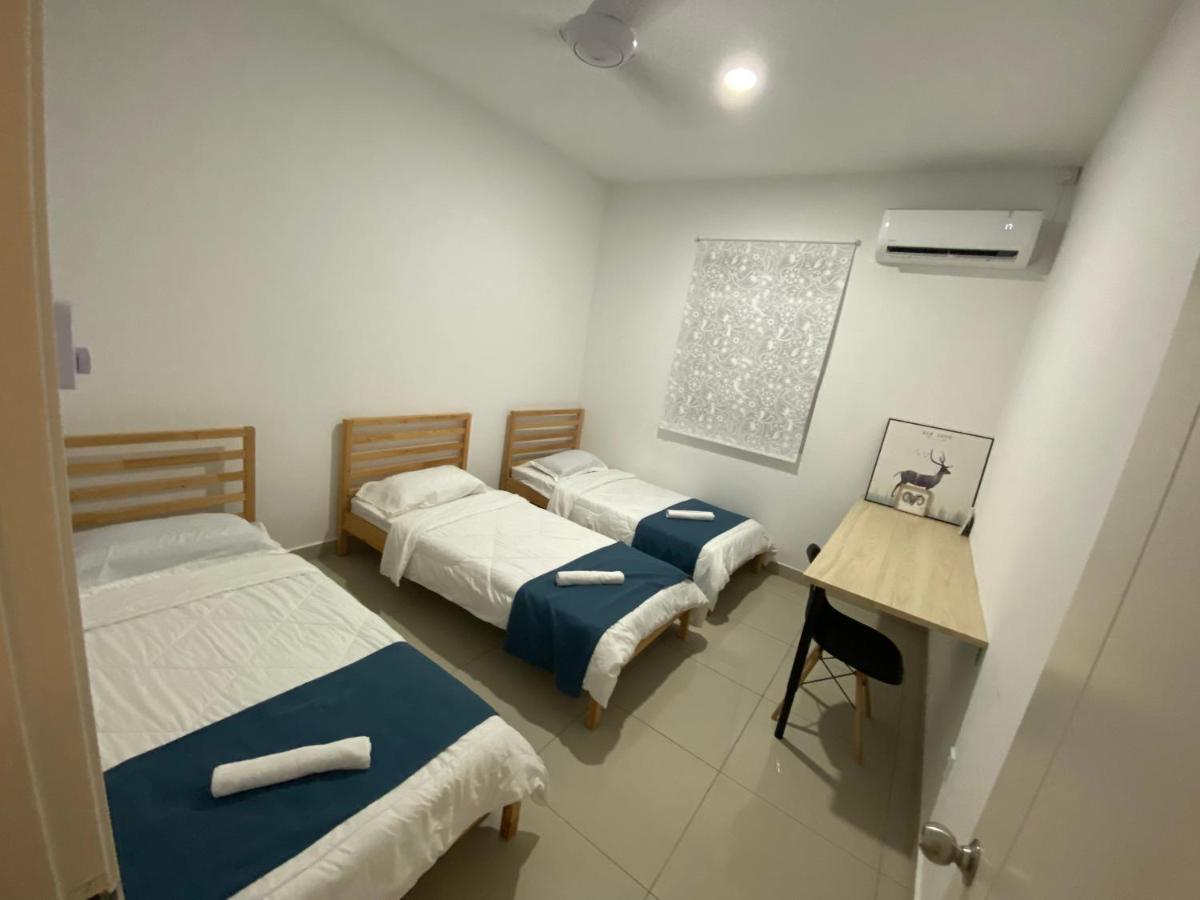 Desaru Happy Guest House D 외부 사진